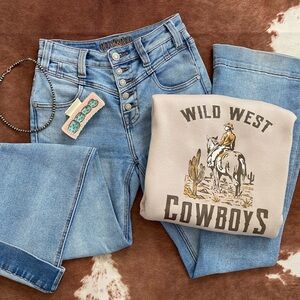 wild west cowboys crewneck